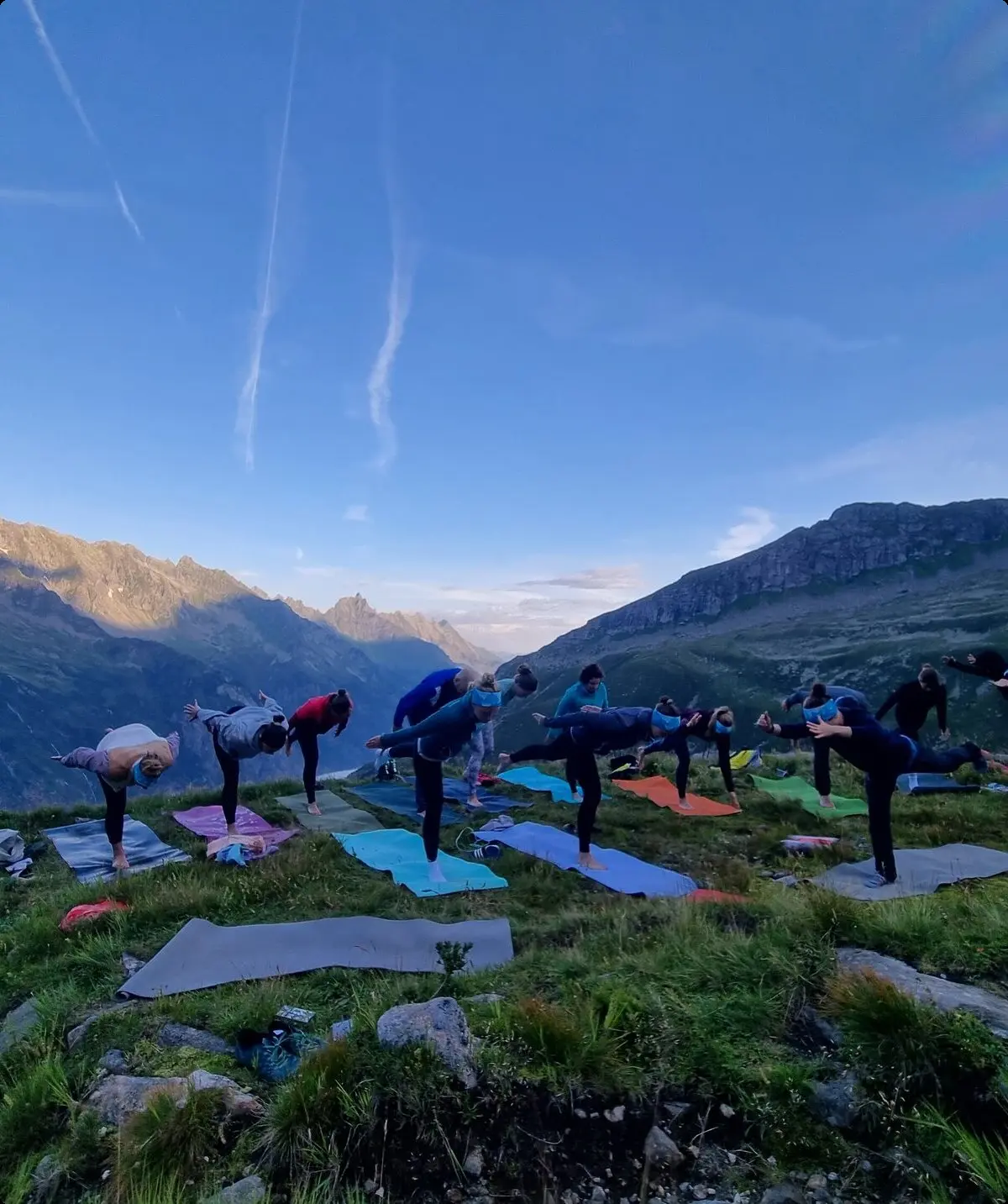 © Copyright © 2025 Mountainflow Yoga Powered by Mountainflow Yoga